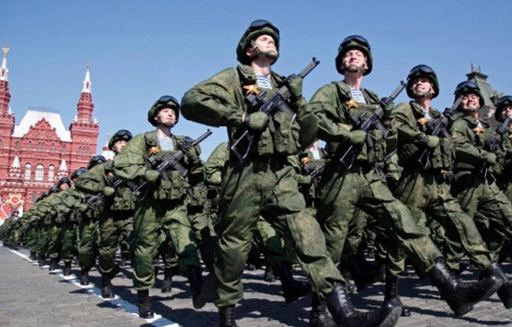 В Кремле опровергли планы объявить всеобщую мобилизацию 9 мая