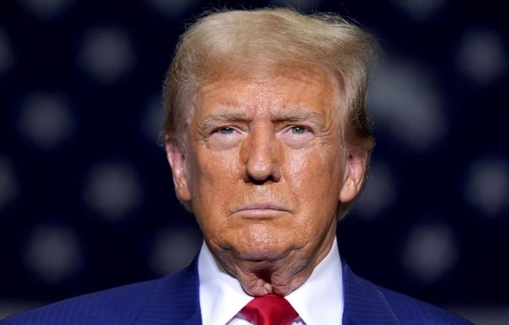 Доналд Трамп 8 майни Ғалаба куни деб эълон қилди