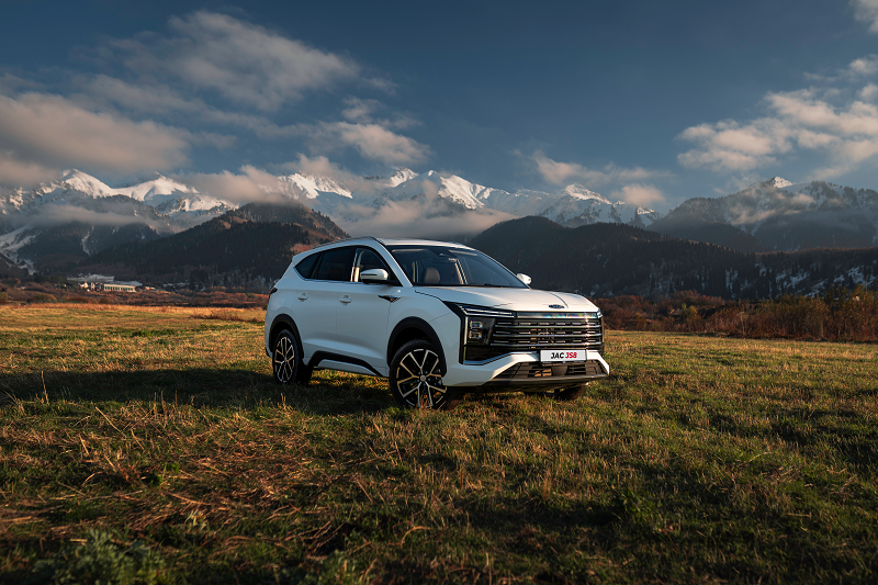 JAC JS8 PRO официально представлен в Узбекистане: просторный и технологичный SUV для всей семьи