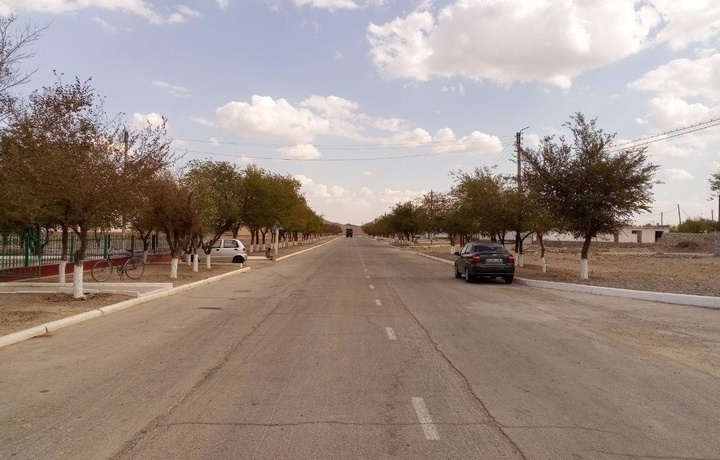 Elektr, suv, ko‘mir va kitob — eng yirik tumanlardan birida yana qanday muammo bor?