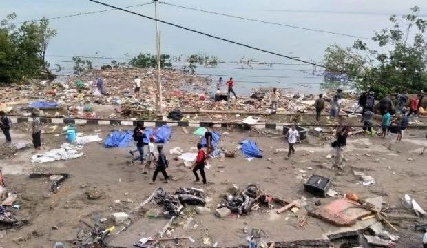 Indoneziyaga kuchli sunami yopirildi: qurbonlar 384 nafar (video)