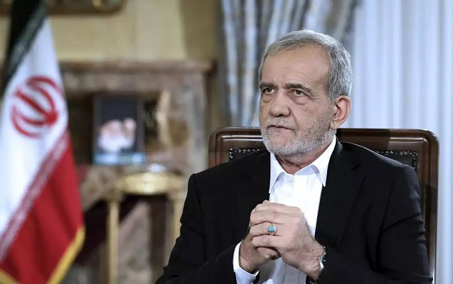 ОАВ: Эрон президенти Исроил зарбасида жароҳат олган