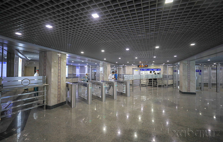 С 1 февраля еще на 19 станциях Ташкентского метро поэтапно закроют кассы