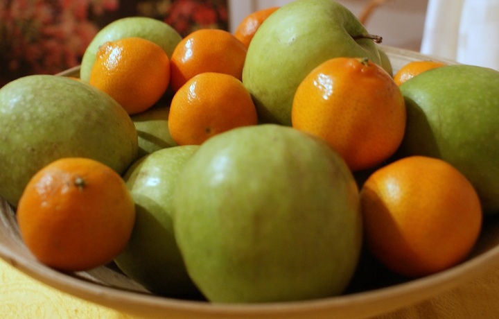 В Узбекистане подорожали оптовые цены на яблоки и мандарины
