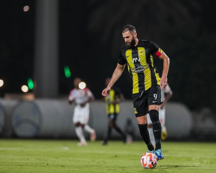 Бензема сделал своеобразный дубль за «Аль-Иттихад»: забил в свои и чужие ворота