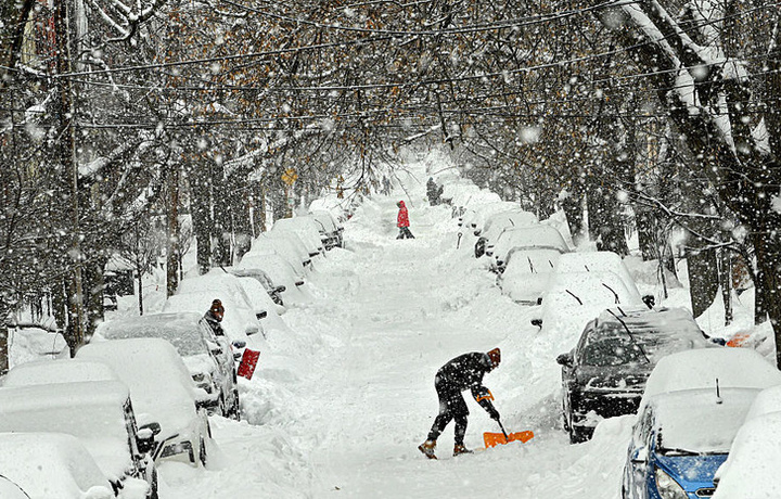 АҚШда аномал совуқ қурбонлари сони камида 45 нафарга етди