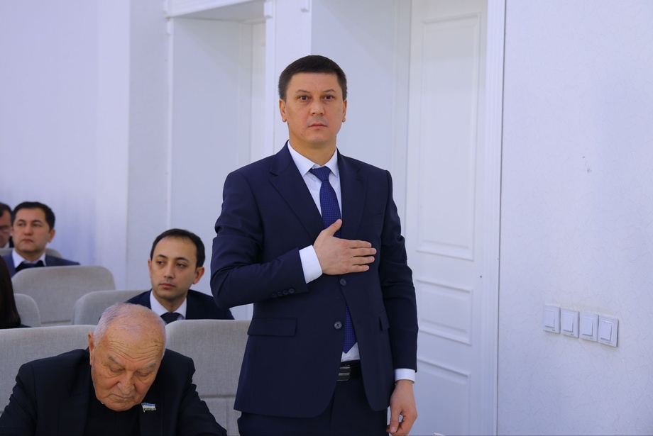 Yangi Namangan tumaniga yangi hokim tayinlandi