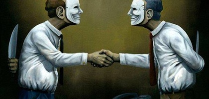 Қарға қарғани кўзини чўқимайди, аммо бу бизга тегишли эмас