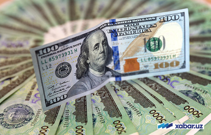 Курс доллара в Узбекистане продолжает расти