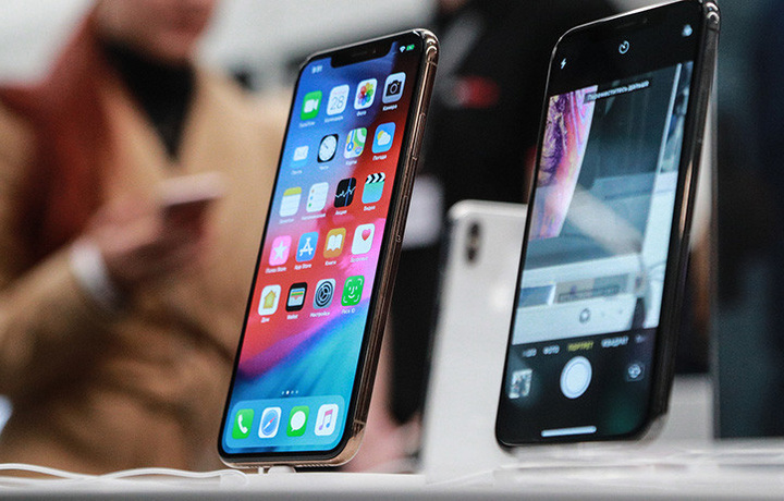 Владельцев iPhone атаковали «голые» фото по AirDrop