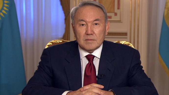 Президент Казахстана Назарбаев ушел в отставку