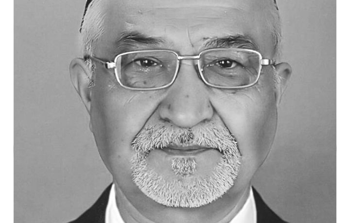 Shavkat Mirziyoyev rejissyor va teleboshlovchi Mirabbos Mirzaahmedov oilasiga hamdardlik bildirdi