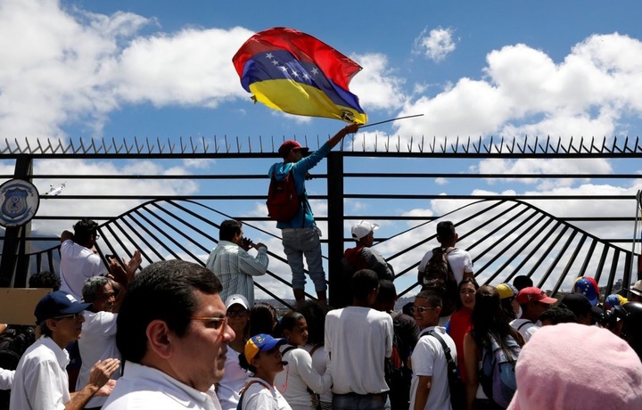 Venesuela chegarasida 25 kishi halok bo‘ldi