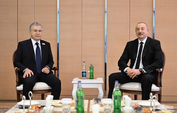 Shavkat Mirziyoyev Ozarbayjon prezidenti Ilhom Aliyev bilan uchrashuv o‘tkazdi