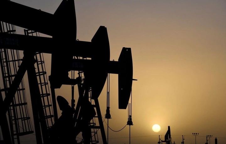 Запасы нефти в США за неделю увеличились на 5,8 млн баррелей