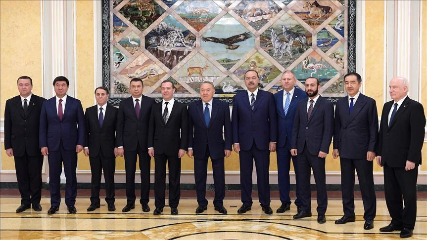 Назарбаев принял глав правительств стран СНГ