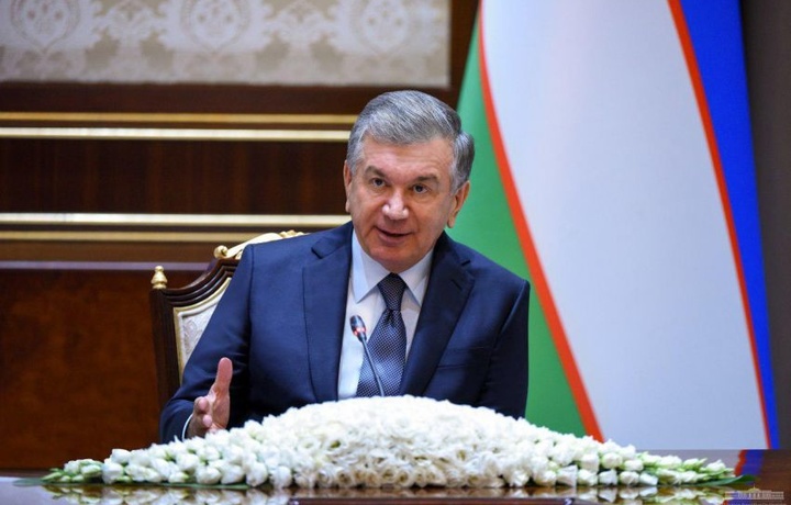 Шавкат Мирзиёев Фарғона бўйича йиғилиш ўтказди
