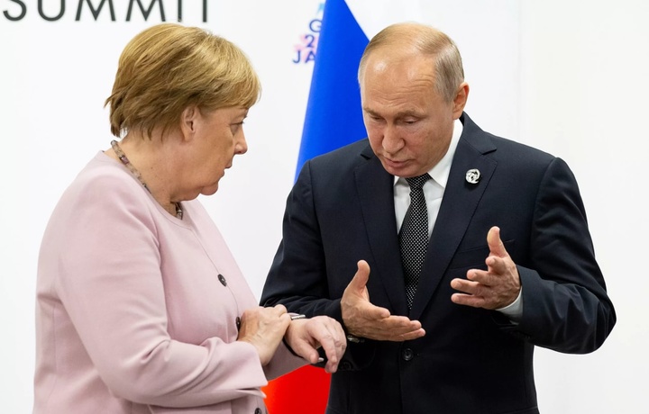 Merkel Putinni urushdan qaytra olmaganini tan oldi