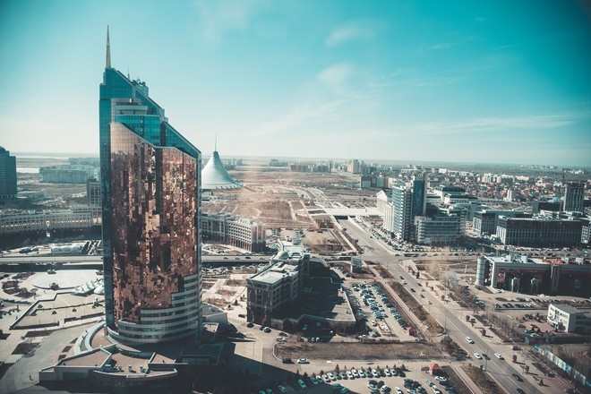 В Казахстане усилят ограничения из-за COVID-19