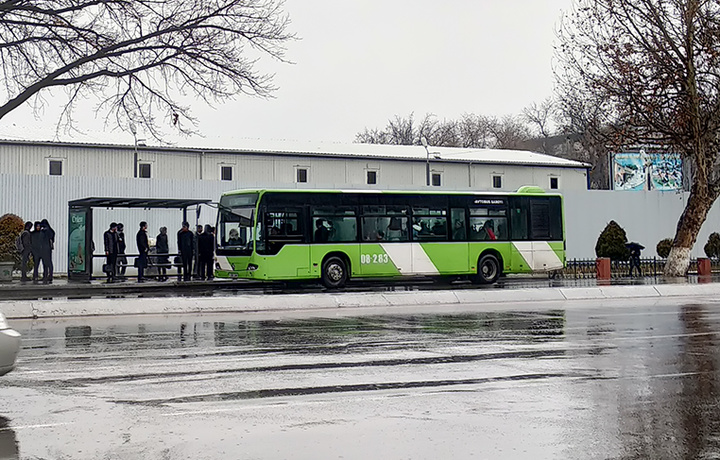 Poytaxtda sinov tariqasida «aqlli» bekat va pulli avtoturargohlar tashkil etiladi