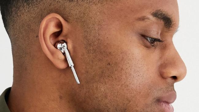 Наушники ASOS копируют Apple Airpods, но не работают (фото)