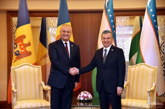 Shavkat Mirziyoyev Igor Dodonni Mustaqillik kuni bilan tabrikladi