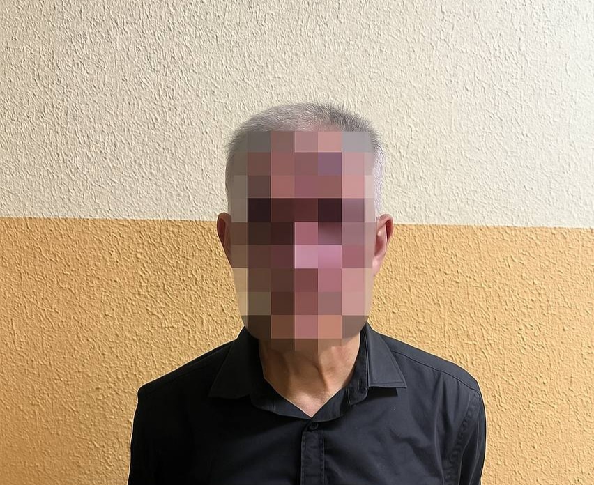 В Ташкенте психически больной мужчина ранил ножом сотрудника ППС
