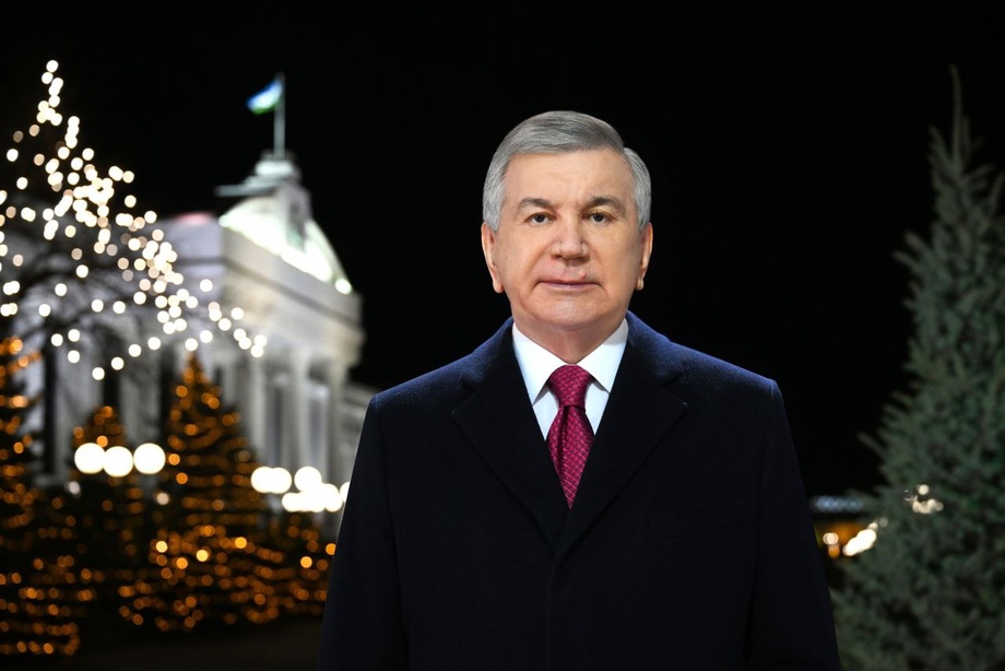Шавкат Мирзиёев поздравил народ Узбекистана с Новым годом