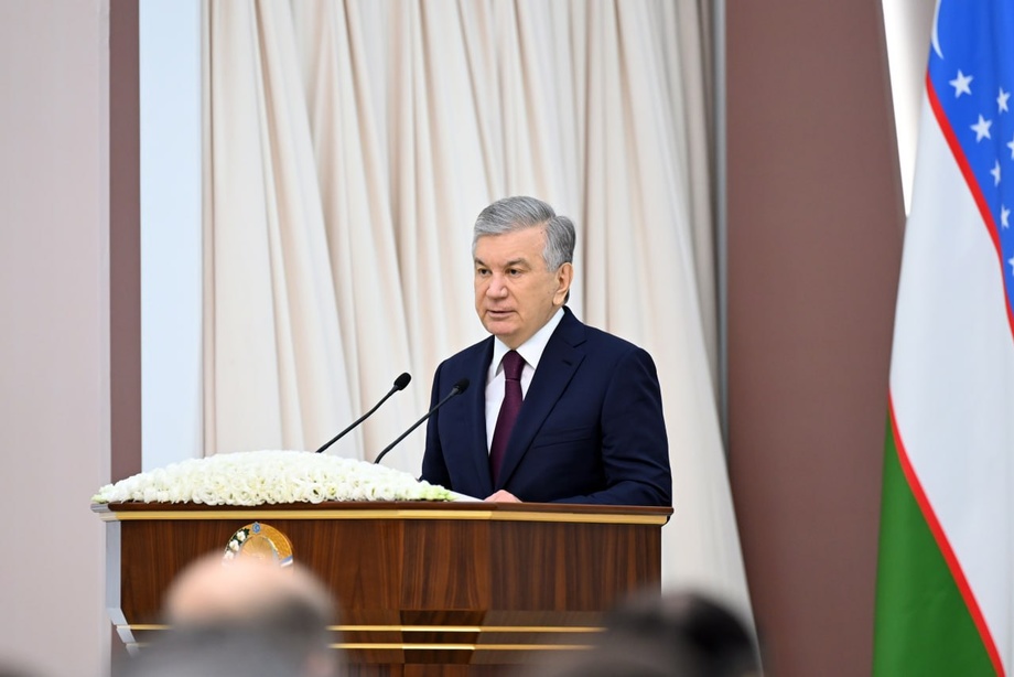 Prezident raisligidagi yig‘ilish tanqidiy ruhda boshlandi