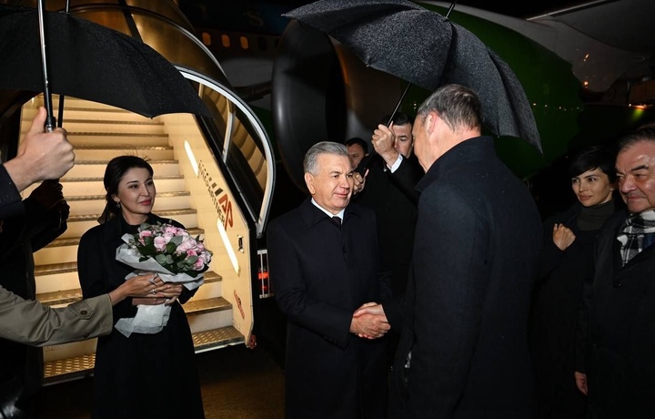 Ўзбекистон Президенти расмий ташриф билан Бельгияга етиб борди