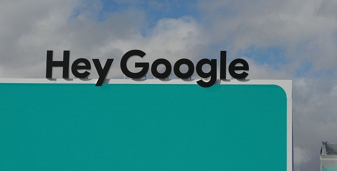 Индийцы смогут позвонить голосовому помощнику Google по телефону