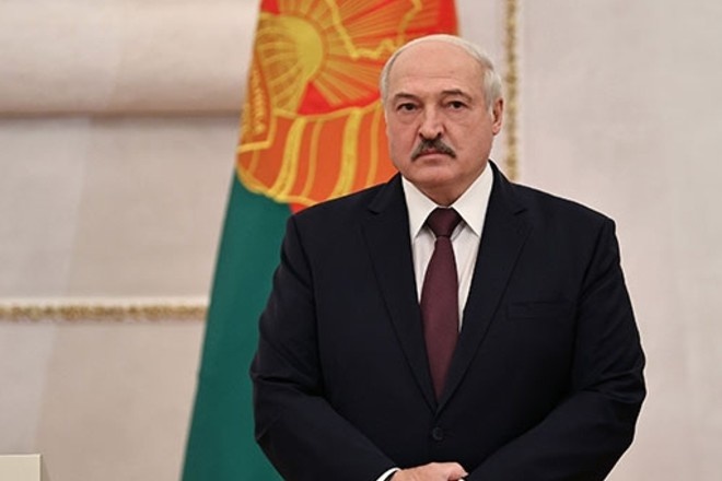 Лукашенко присвоил новое звание главе КГБ