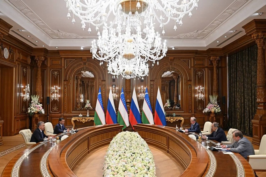Prezident Samarqandda Lavrov boshchiligidagi delegatsiyani qabul qildi