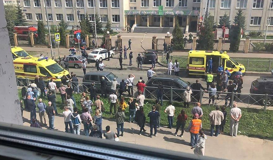 Қозон шаҳридаги мактаблардан бирида уюштирилган отишмада 13 киши қурбон бўлди