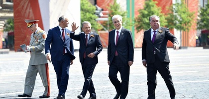 O‘zbekiston prezidenti ilk bor ushbu tadbirda qatnashdi (foto)