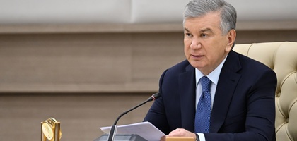 Шавкат Мирзиёев раскритиковал несвоевременное решение проблемы с мостом через канал «Джунарык» в Сергели
