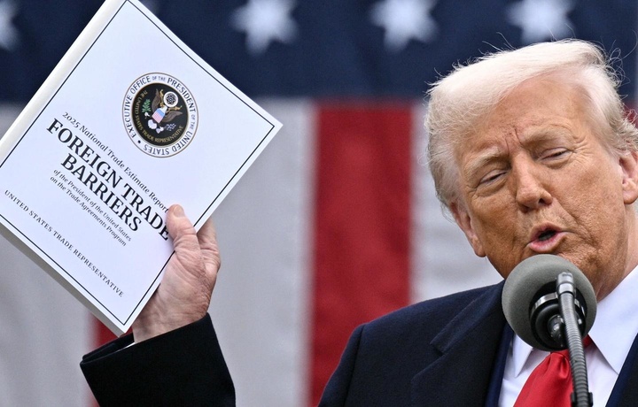 Трамп Мексика ва Евроиттифоққа 30 фоизли бож жорий этди