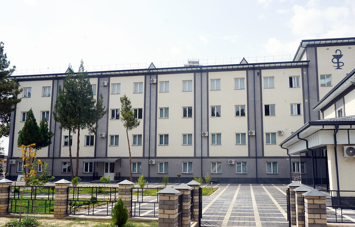 Tibbiyot muassasalarida pulli xizmat ko‘rsatish tartibi belgilandi