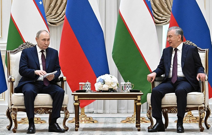 Prezident Shavkat Mirziyoyev Vladimir Putin bilan gaplashdi