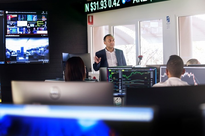 Ўзбекистонлик меҳнат муҳожирлари: қаерда ва қанча?