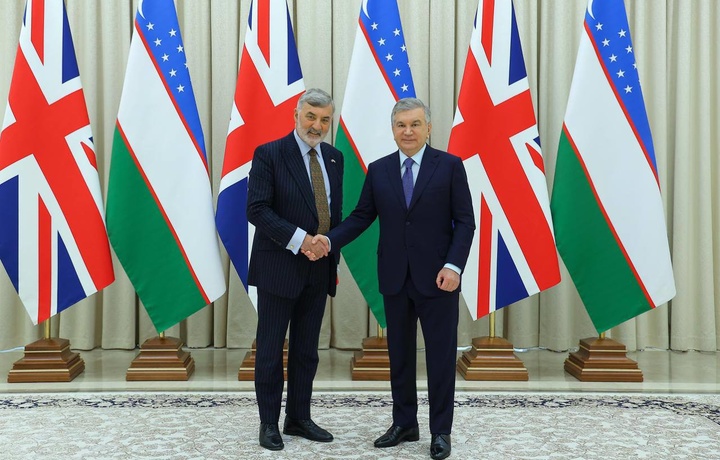 Президент Буюк Британия делегациясини қабул қилди