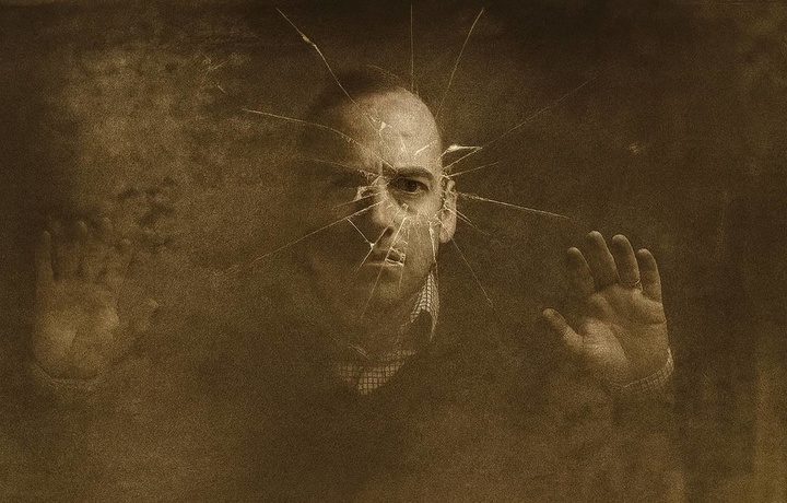 Eshitilmagan dard yoki qarg‘ish toshni yoradimi?