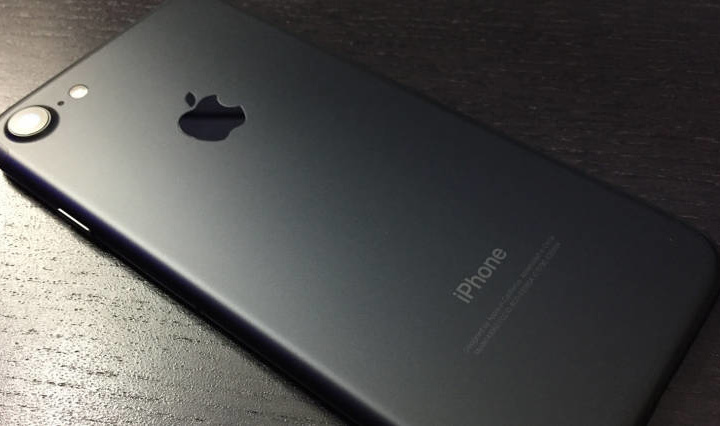 Китайцы перестали покупать iPhone