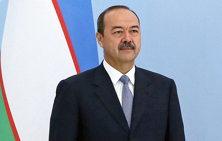 Бош вазир Соғлиқни сақлаш вазирига ҳокимлар эмас, ўз ходимларининг ёнини олишни айтди