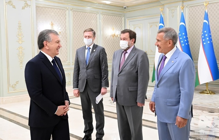 Shavkat Mirziyoyev Tatariston Prezidenti boshchiligidagi Rossiya delegatsiyasini qabul qildi