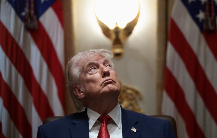 Трамп Ҳўрмуз бўғози очилиши бўйича талабини яна кечиктирди