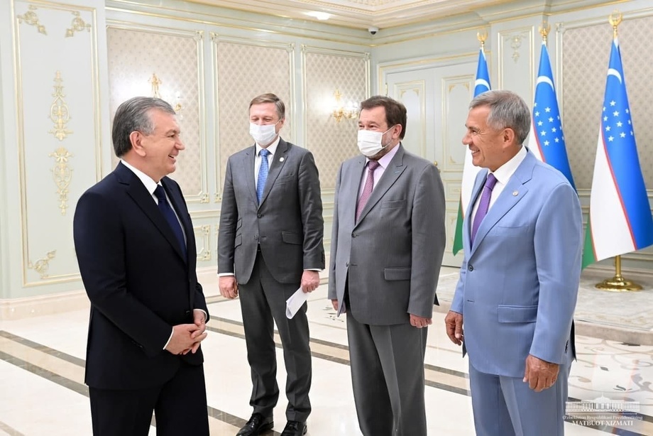 Shavkat Mirziyoyev Tatariston Prezidenti boshchiligidagi Rossiya delegatsiyasini qabul qildi