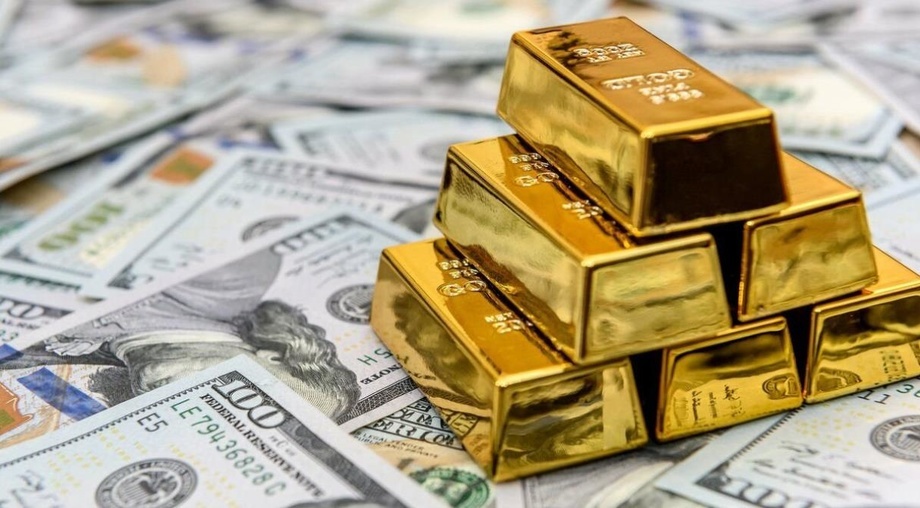 Цены на золото растут на фоне падения нефти
