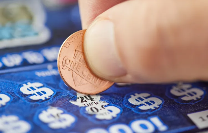 Америкалик зерикканидан 950 минг доллар ютиб олди