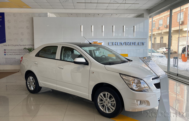 Ўзбекистонликлар ўтган ойда 100 мингдан ортиқ автомобиль «олди-сотди»сини қилган